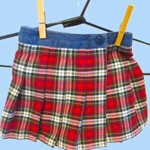 12 Month skort wrap red plaid pleated, jean band with snap closure, Place Manufa